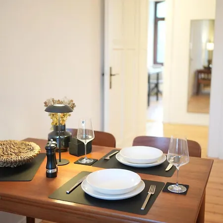 Duesseldorf Airport Messe - Schicke Jugendstil-wohnung In Duisburg-grossenbaum * Duisburg