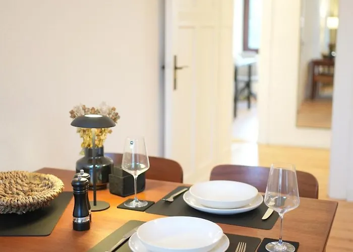 Duesseldorf Airport Messe - Schicke Jugendstil-wohnung In Duisburg-grossenbaum * Duisburg